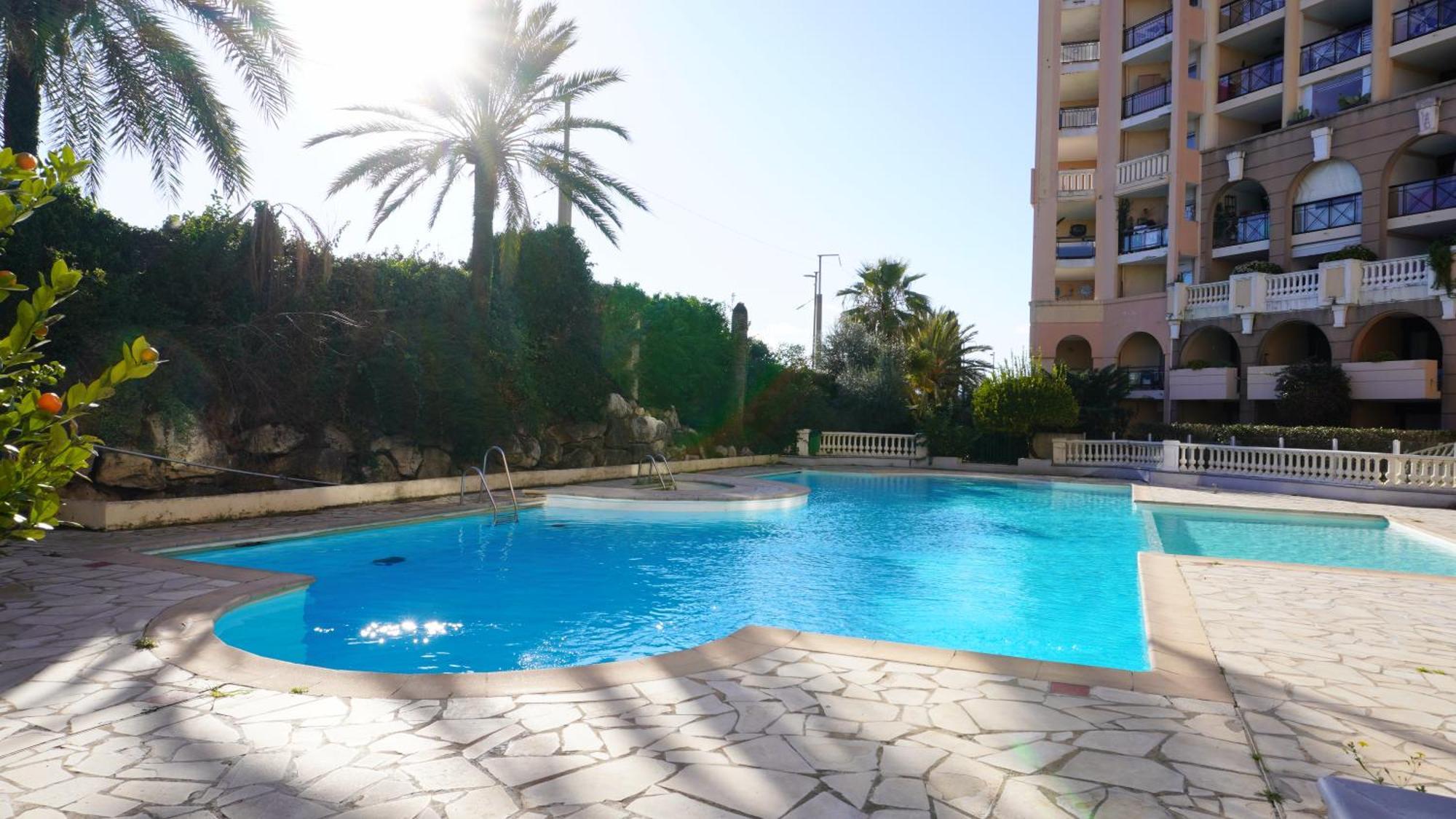 Appartement 556, Vue Mer Et Piscine By Palmazur Vacances Канны Экстерьер фото